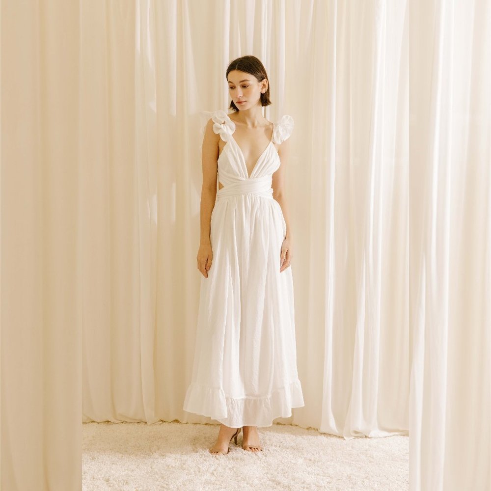 Storia White Monochromatic Pastel Romantic Ruffle Maxi Dress | NWT